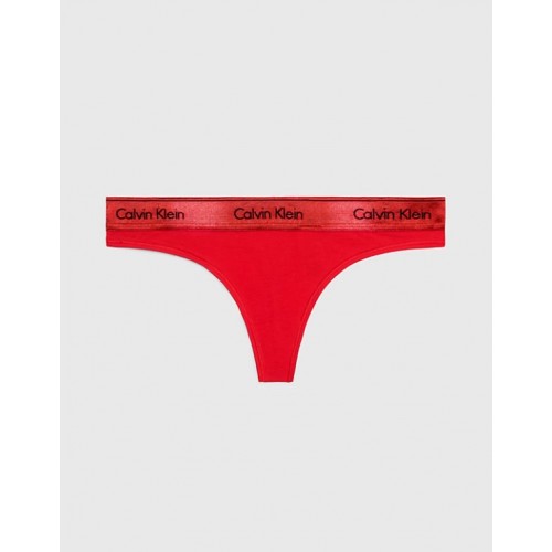 Calvin Klein thong σε κόκκινο χρώμα με κόκκινο γυαλιστερό λάστιχο 000QF7449E-XAT