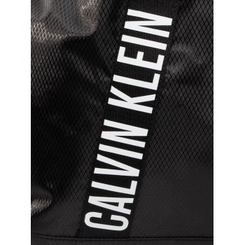 Calvin Klein τσάντα θαλάσσης σε μαύρο χρώμα K9KUSU0132-BEH