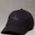 Calvin Klein unisex καπέλο σε μαύρο χρώμα σε το λογότυπο τησ εταιρίας το μπροστά μέρος LV04K5027G-UB1