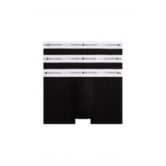 Tommy Hilfiger ανδρικά βαμβακερά boxers 3pack σε μαύρο χρώμα με λευκό λάστιχο, άνετη γραμμή 95%cotton 5%elastane UM0UM03890-0XN